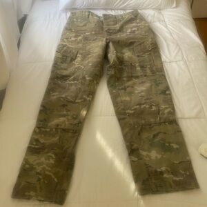 Multicam bdu pants size 32-35. 32” inseam